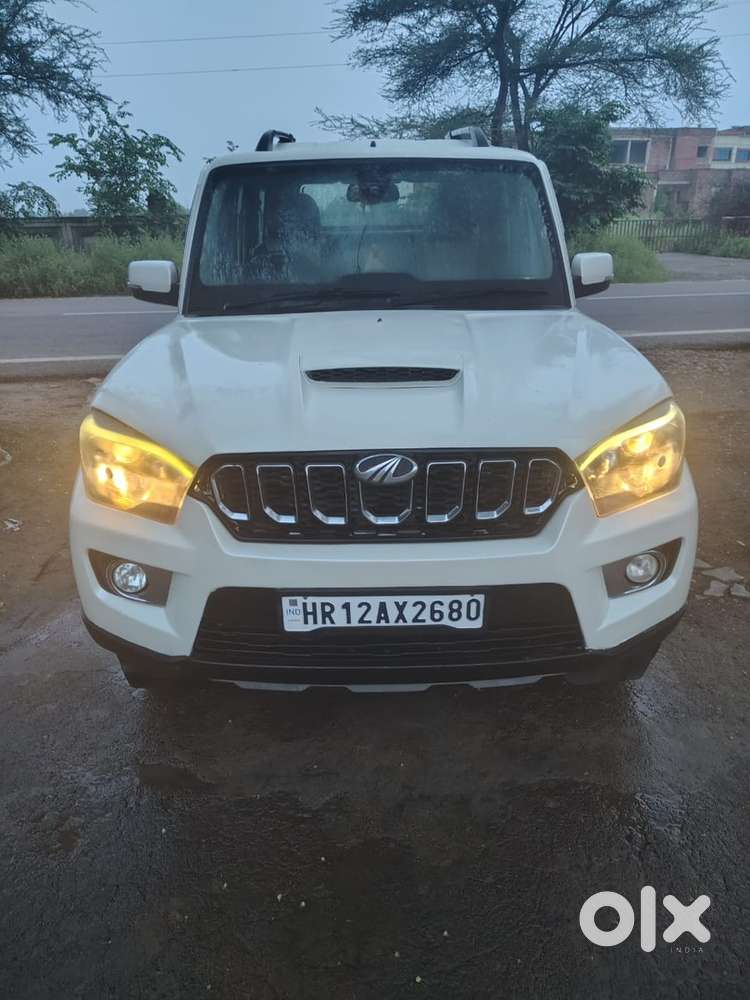 Mahindra Scorpio S11 2018 Diesel Well Maintained