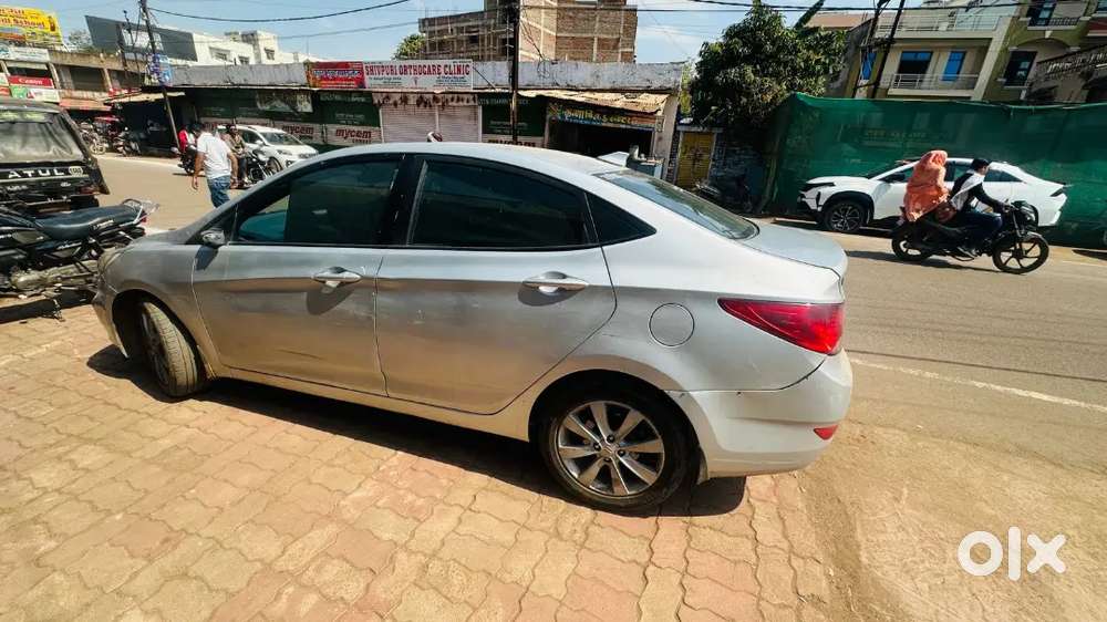 Hyundai Verna 2013 Diesel 98376 Km Driven