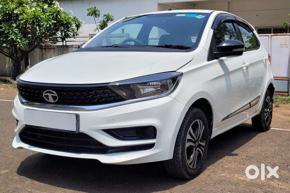 Tata Tiago Xt Icng, 2023, Petrol
