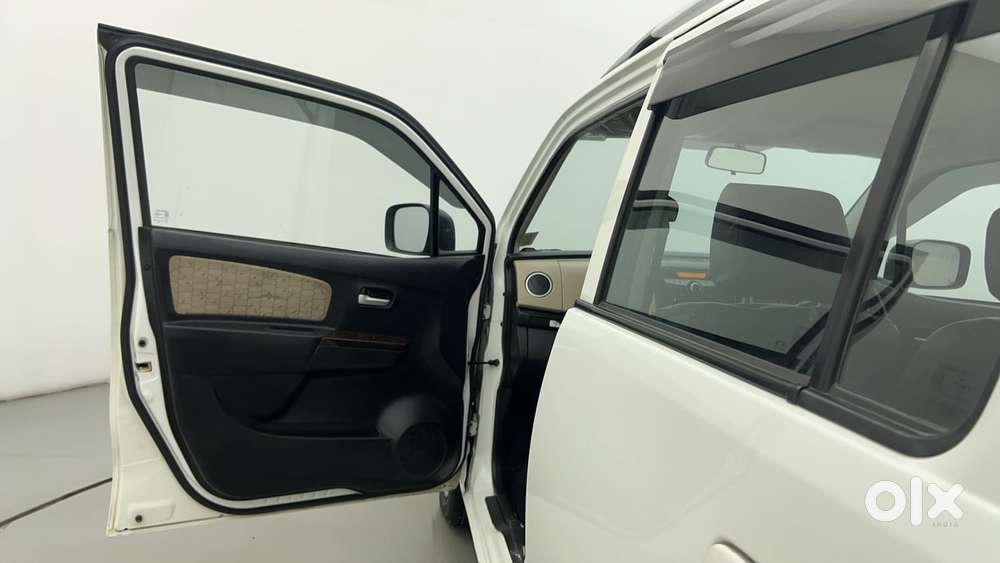 Maruti Suzuki Wagon R Vxi, 2017, Petrol