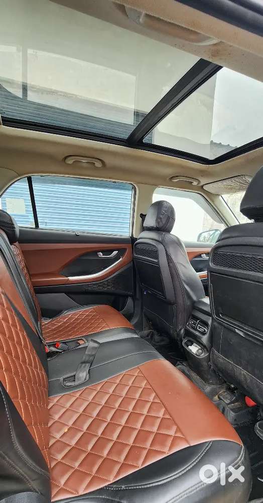 Hyundai Alcazar Prestige Executive 7-seater (diesel) - First Owner