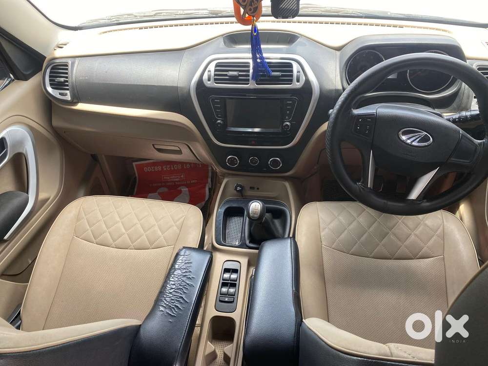 Mahindra Tuv 300 T10, 2019, Diesel