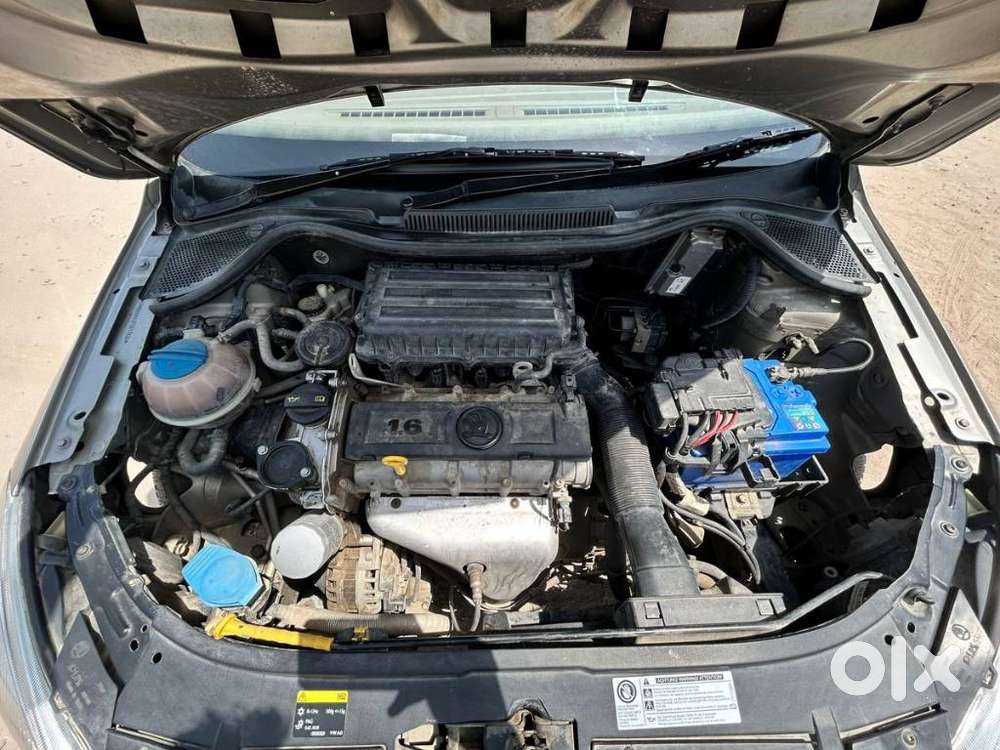 Skoda Rapid 2013-2016 1.6 Mpi Ambition With Alloy Wheel, 2015, Petro..