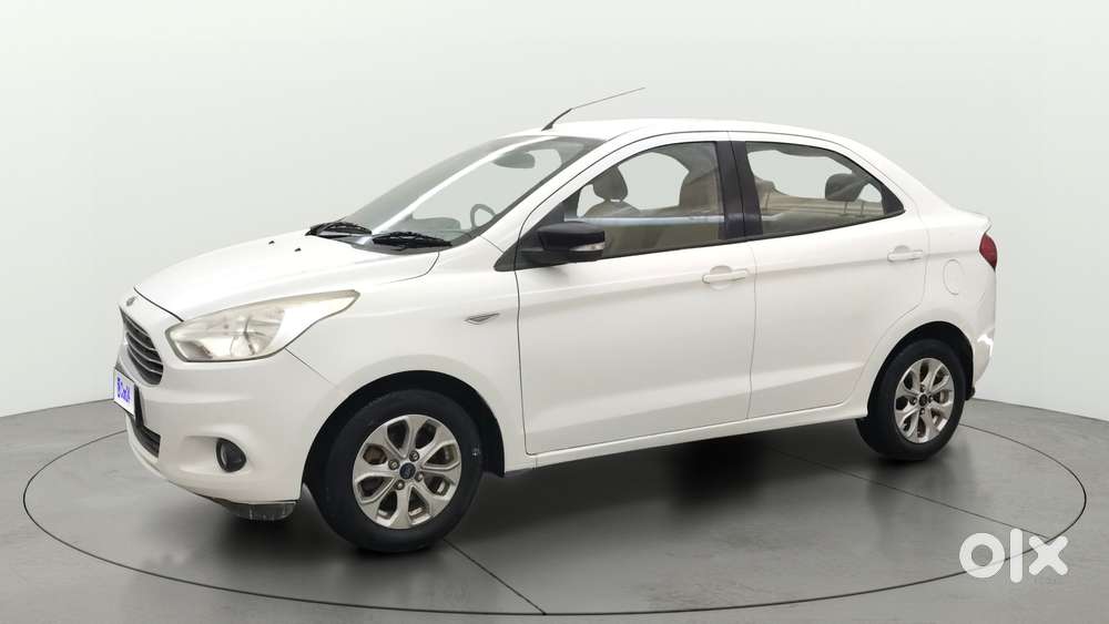 Ford Figo Aspire Titanium, 2016, Petrol