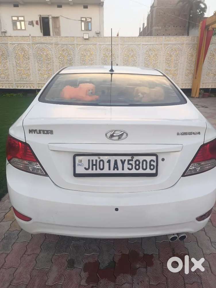 Hyundai Verna 2013 Petrol Well Maintained
