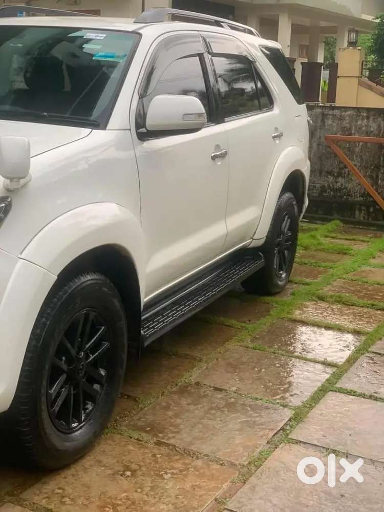 Toyota Fortuner 3.0 Diesel 2014