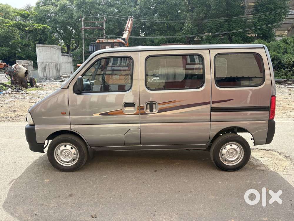 Maruti Suzuki Eeco 5 Str Ac (o), 2021, Petrol