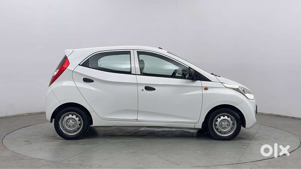 Hyundai Eon 0.8 Magna Plus Airbag, 2017, Petrol
