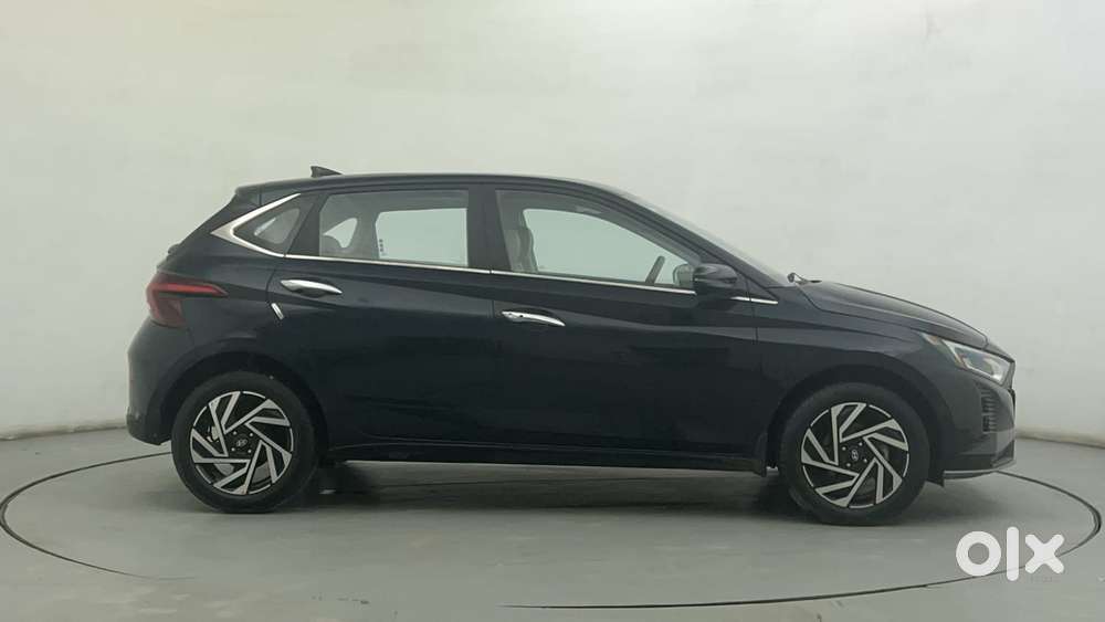 Hyundai I20 Asta (o) 1.2 Mt, 2024, Petrol