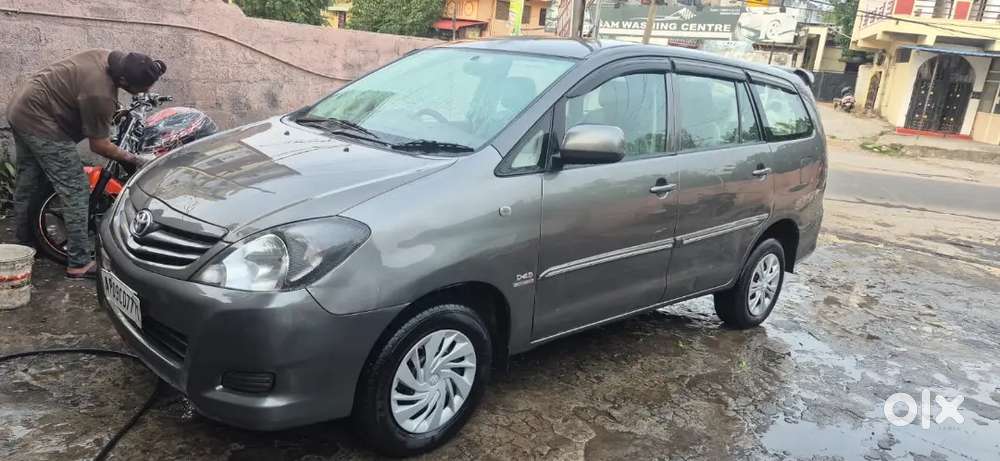 Toyota Innova 2011 Gx