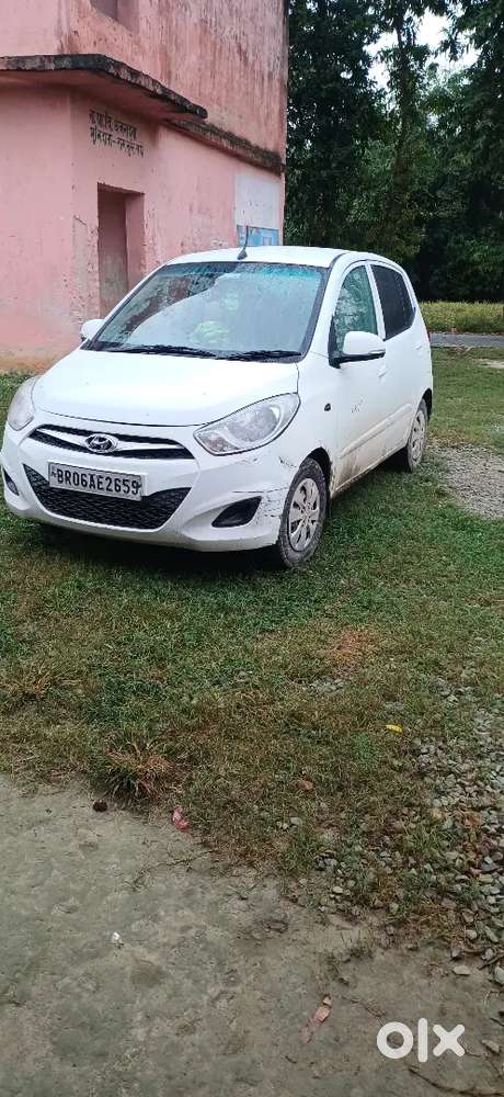 Hyundai I10 2013 Petrol 75700 Km Driven