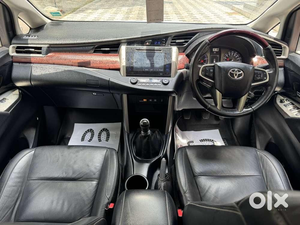 Toyota Innova Crysta 2.4 Z 7 Str, 2016, Diesel