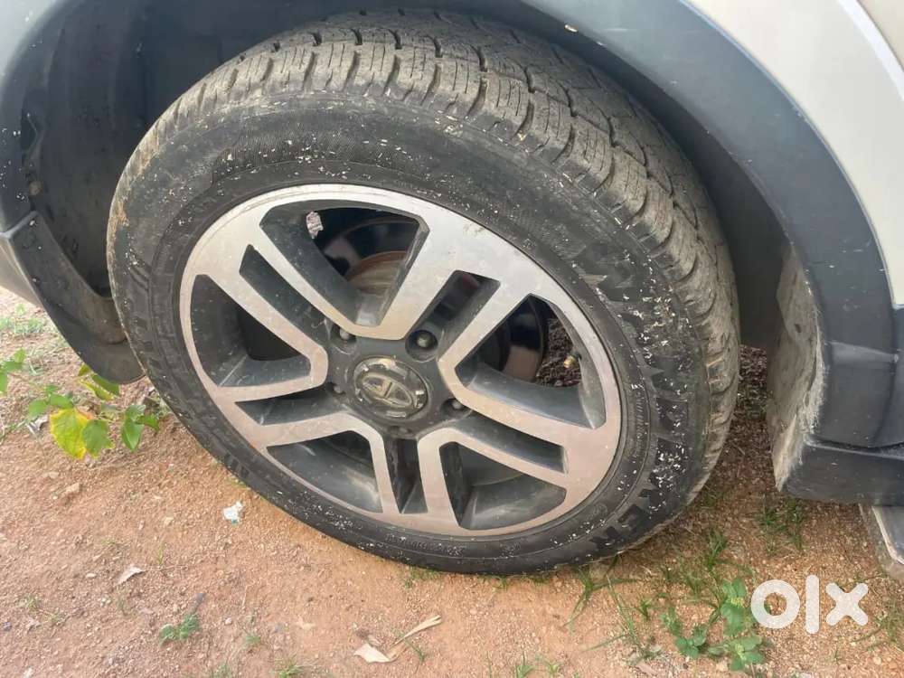 Tata Hexa 2017 Diesel Well Maintained