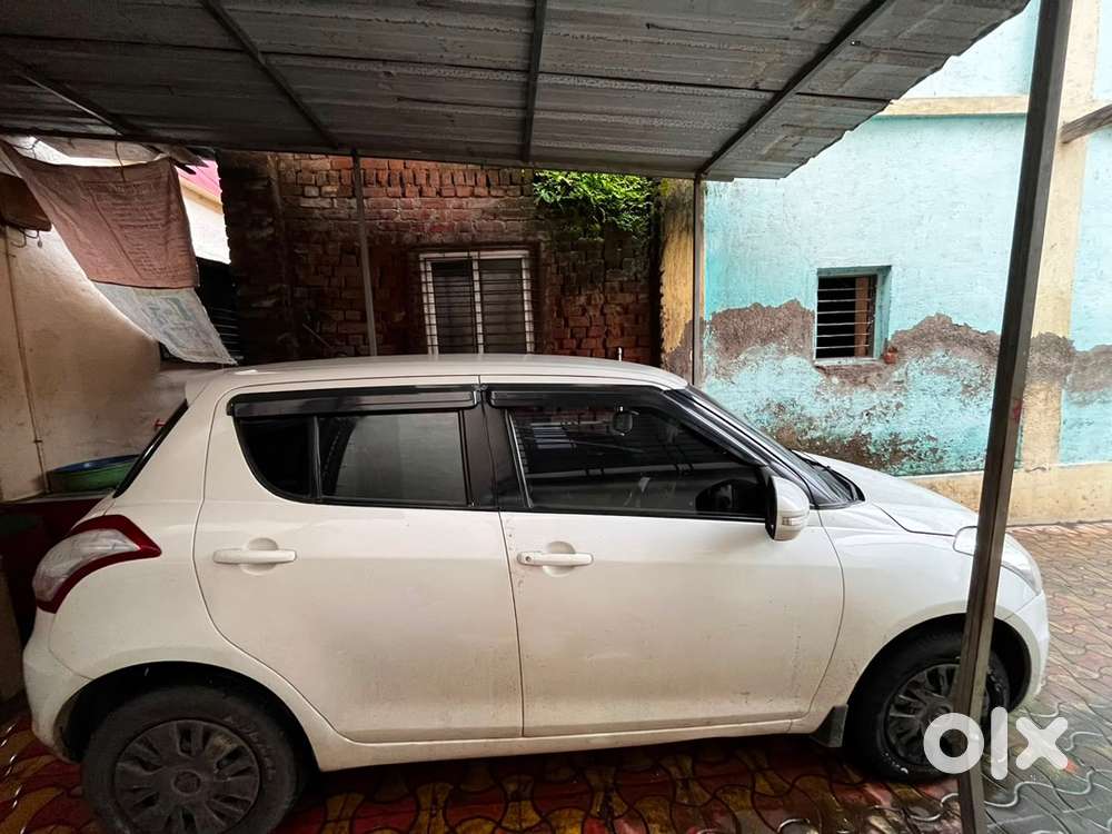 Maruti Suzuki Swift 2012 Petrol Manual