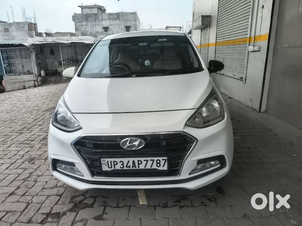 Car Sel Karna Hai