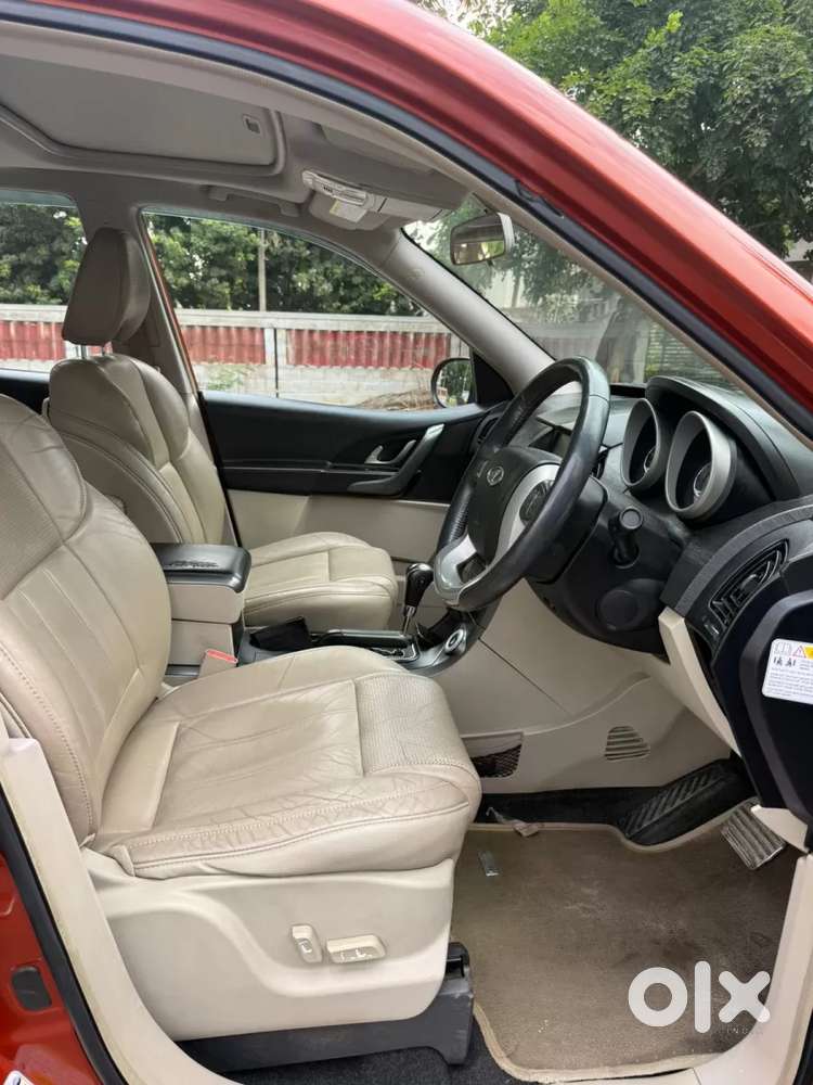 Mahindra Xuv500 At W10 Fwd, 2016, Diesel