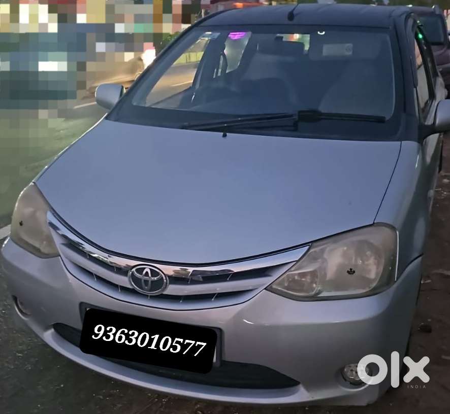 Toyota Etios 2010-2012 G, 2011, Petrol