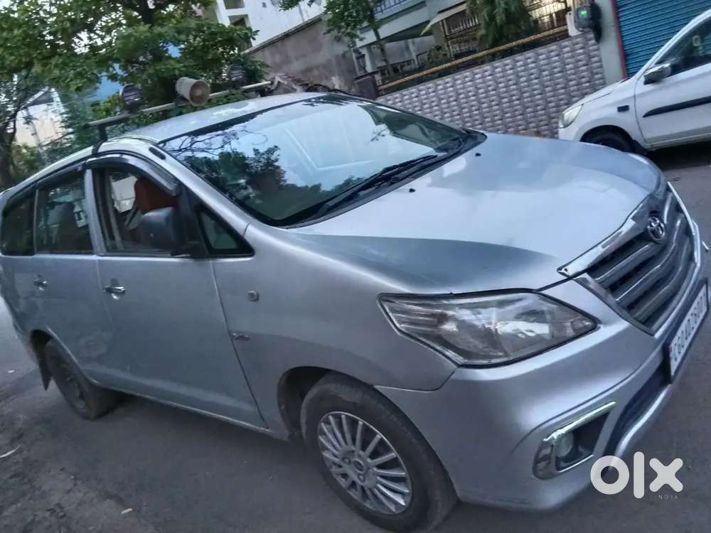 Toyota Innova Diesel 2011