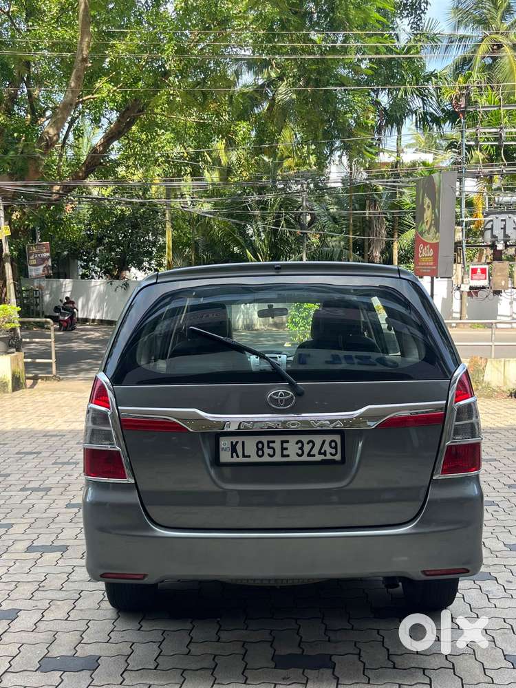 Toyota Innova 2.5 G (diesel) 7 Seater, 2014, Diesel