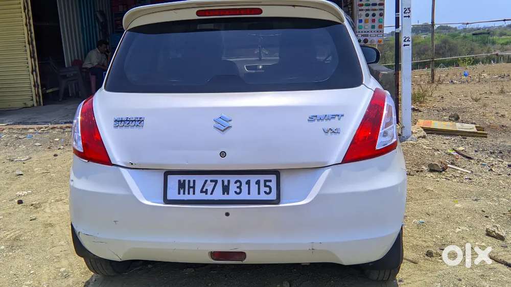 Maruti Suzuki Swift 2017 Petrol 84000 Km Driven Petrol+cng