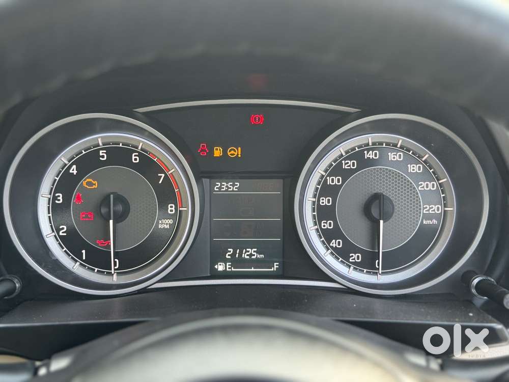 Maruti Suzuki Dzire 1.2 Vxi, 2023, Petrol