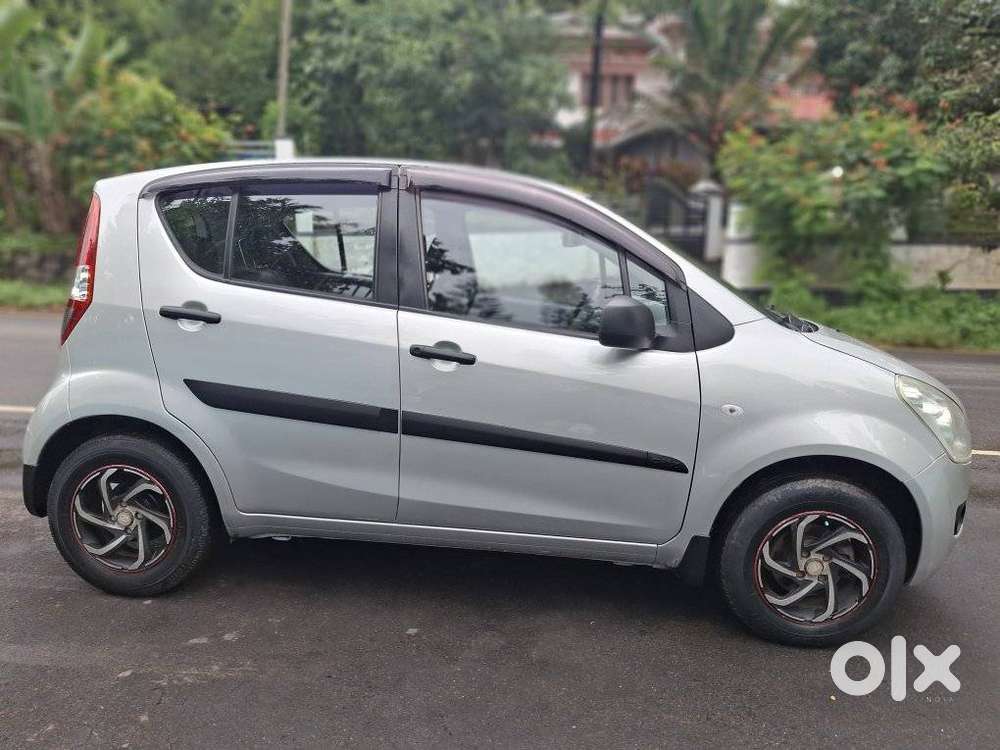 Maruti Suzuki Ritz Vxi, 2010, Petrol