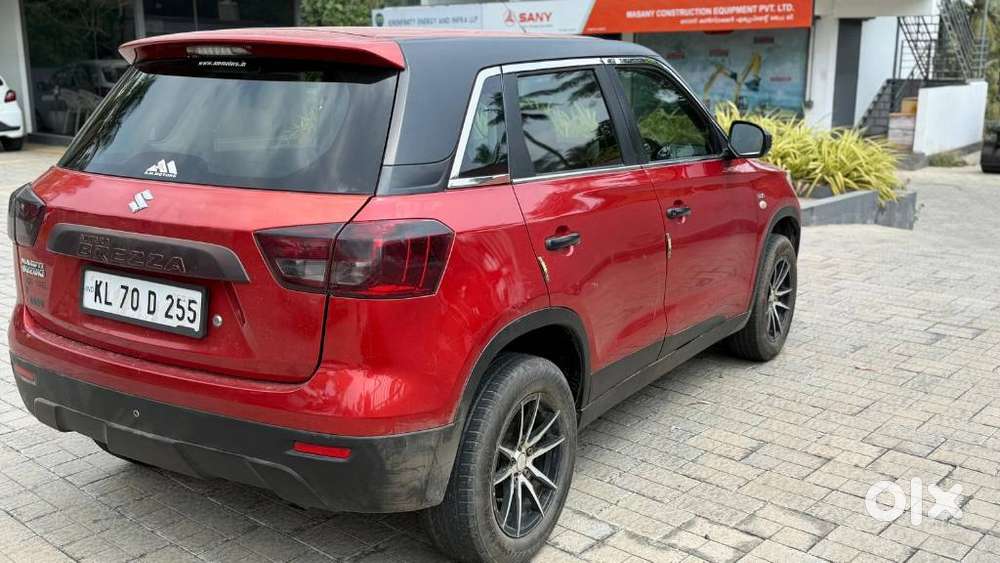 Maruti Suzuki Brezza Ldi, 2018