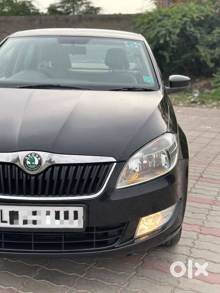 Skoda Rapid 1.0 Rider Plus Tsi At, 2012, Petrol