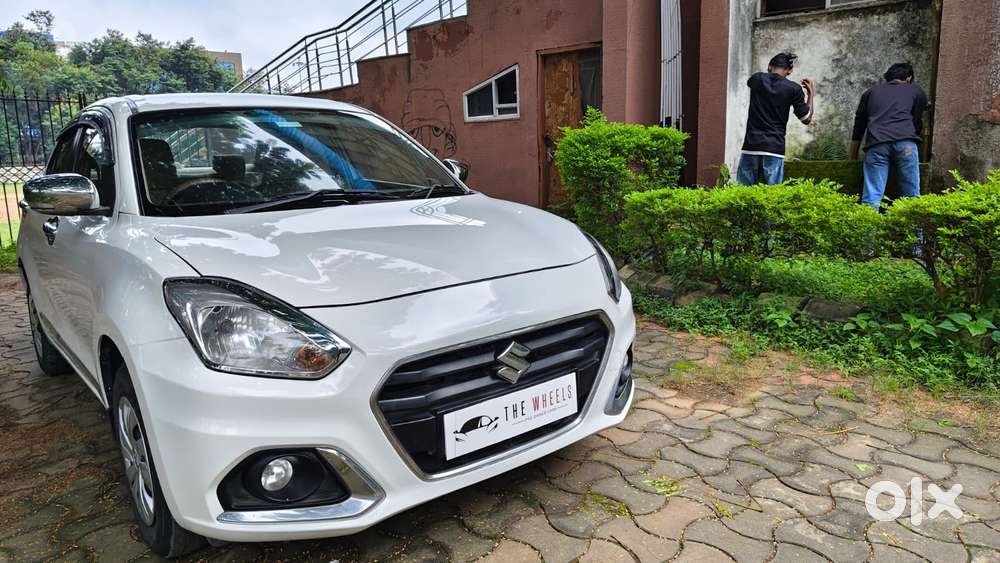 Maruti Suzuki Dzire 1.2 Vxi, 2022, Petrol