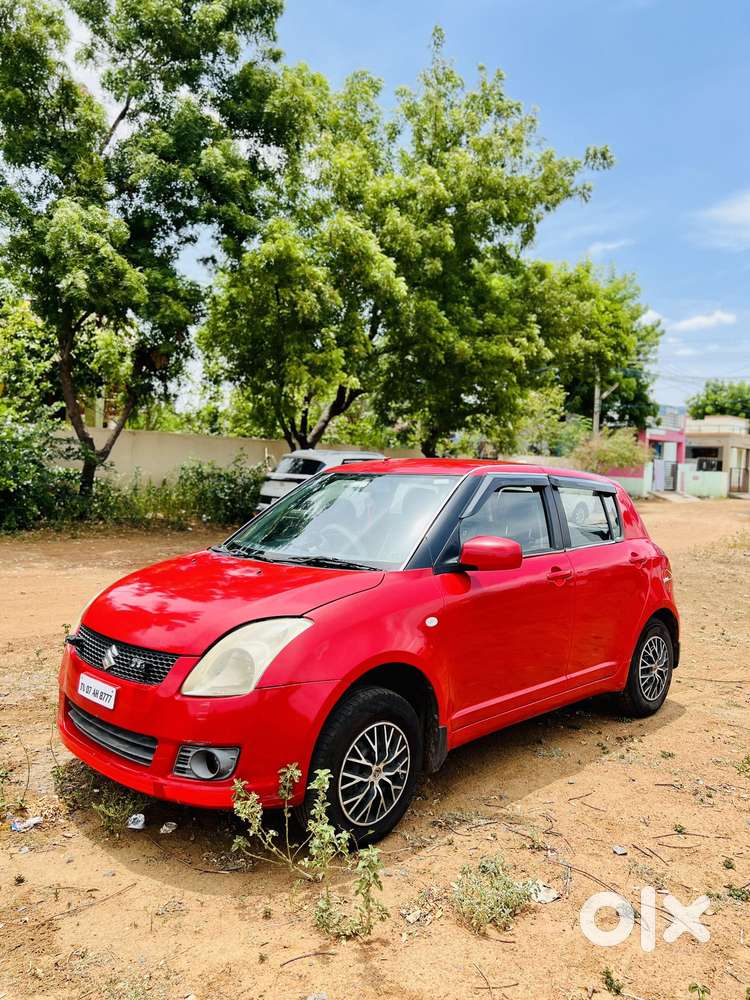 Maruti Suzuki Swift Zxi Bsiii, 2006, Petrol