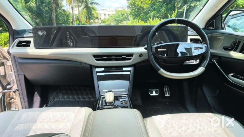 Mahindra Xev 9e Three B79 Kwh, 2025, Electric