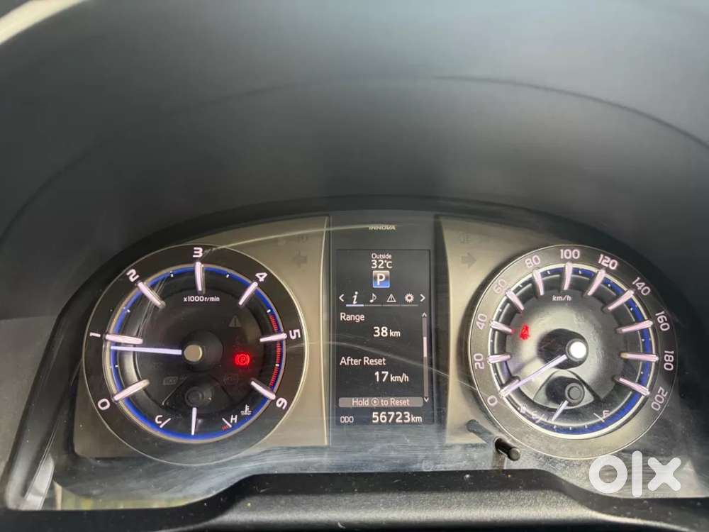 Toyota Innova Crysta [2020-ongoing] 2.4 Zx At 7 Str, 2022, Diesel