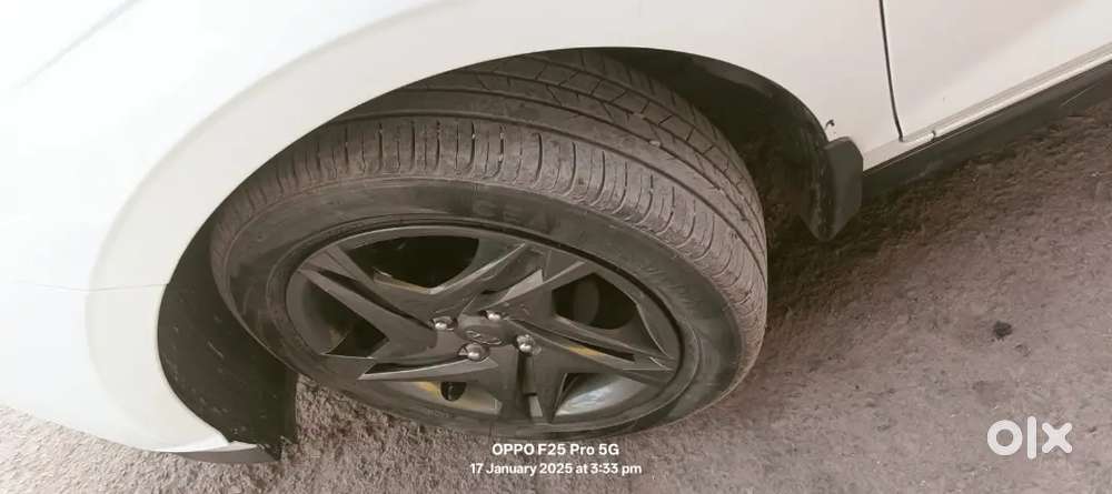 Well Maintained New Condition Car To Sell