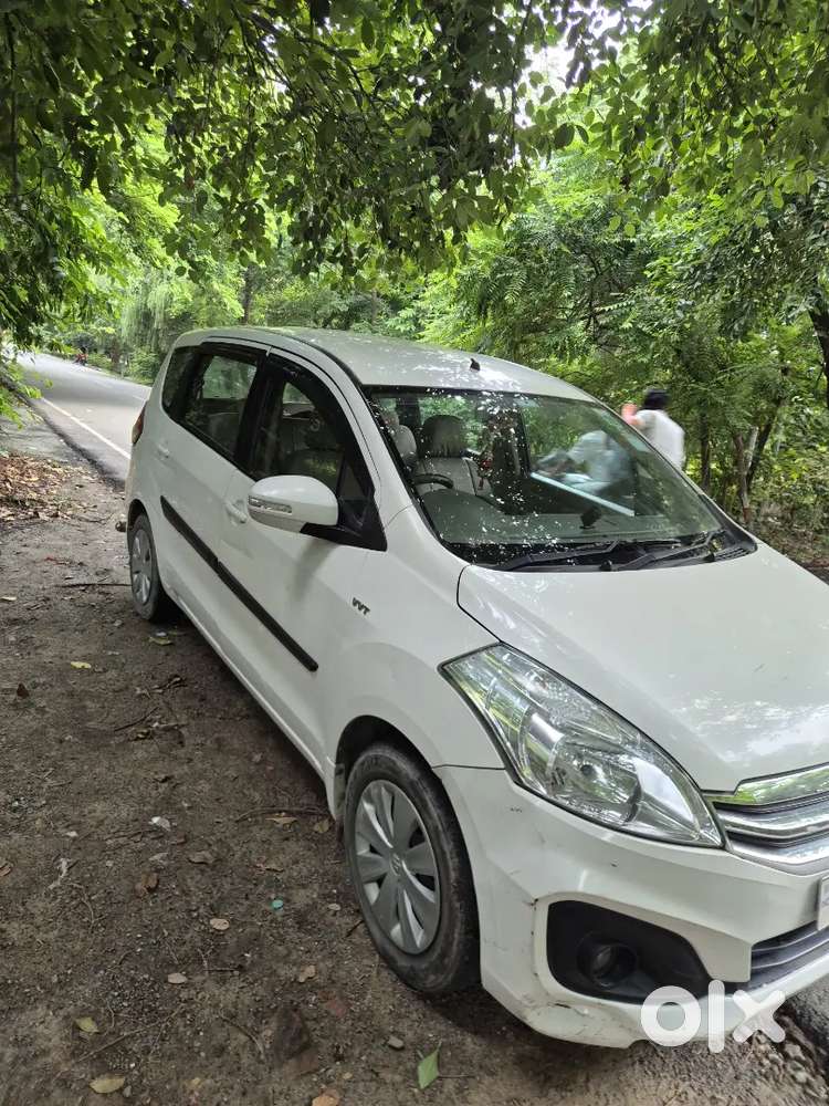 Maruti Suzuki Ertiga Vxi 2016 Petrol Manual