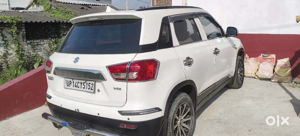 Maruti Suzuki Brezza 2016 Diesel 124000 Km Driven