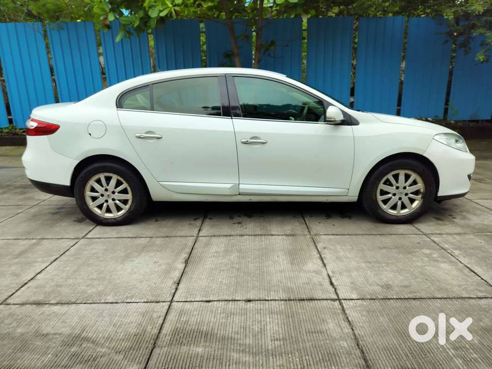 Renault Fluence 1.5, 2011, Petrol