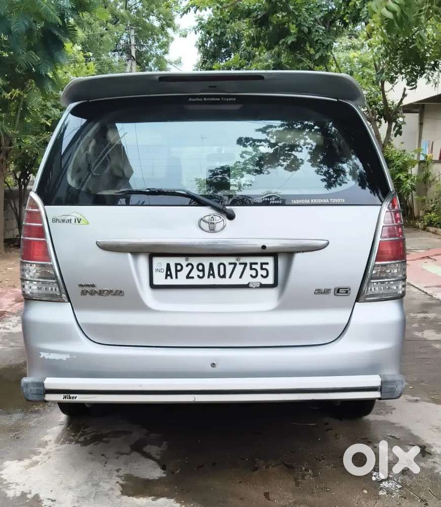 Toyota Innova 2011 Diesel Manual 7 Str