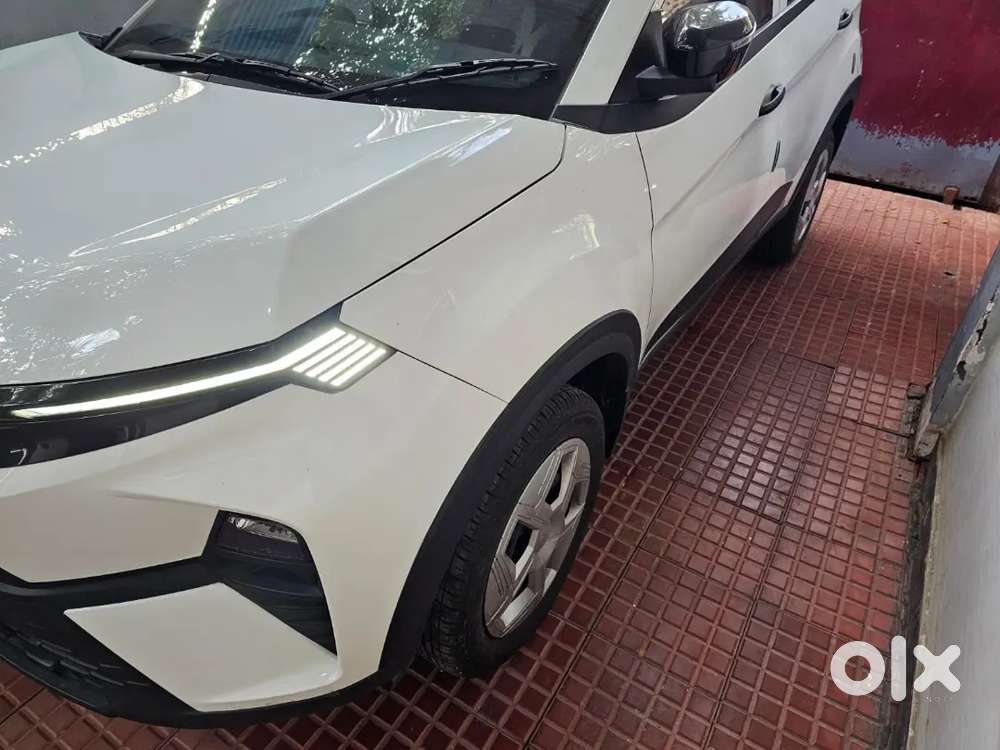Tata Nexon Revotron 2024 Petrol