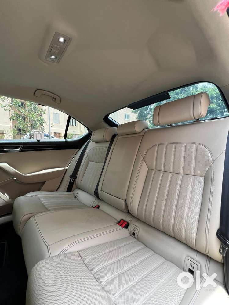 Skoda Superb 2.0 L&k Tsi At, 2020, Petrol