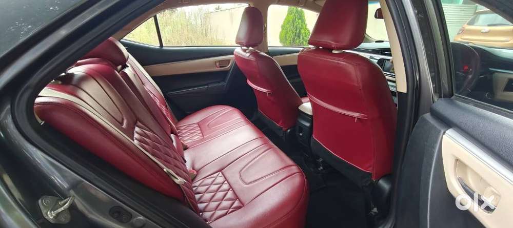 Toyota Corolla Altis 2015 Petrol Well Maintained