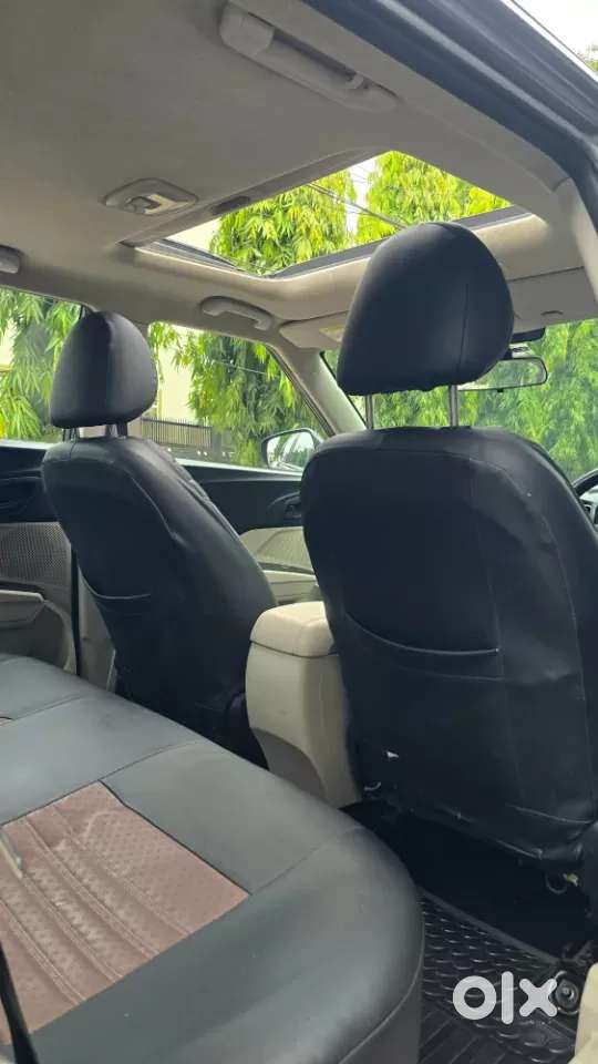 Mahindra Xuv300 W6 Diesel, 2023, Diesel
