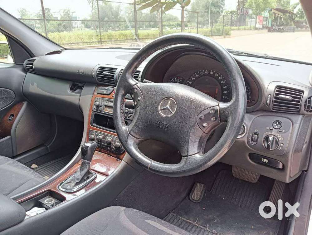 Mercedes-benz C-class 1.8 180 Elegance At, 2002, Petrol