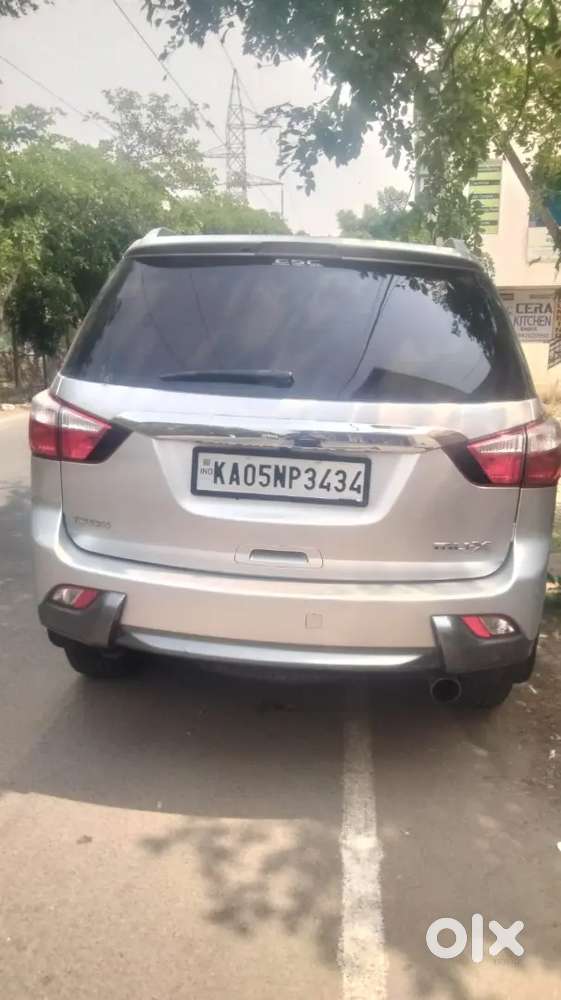 Isuzu Mux 3.0l 4x2 Automatic