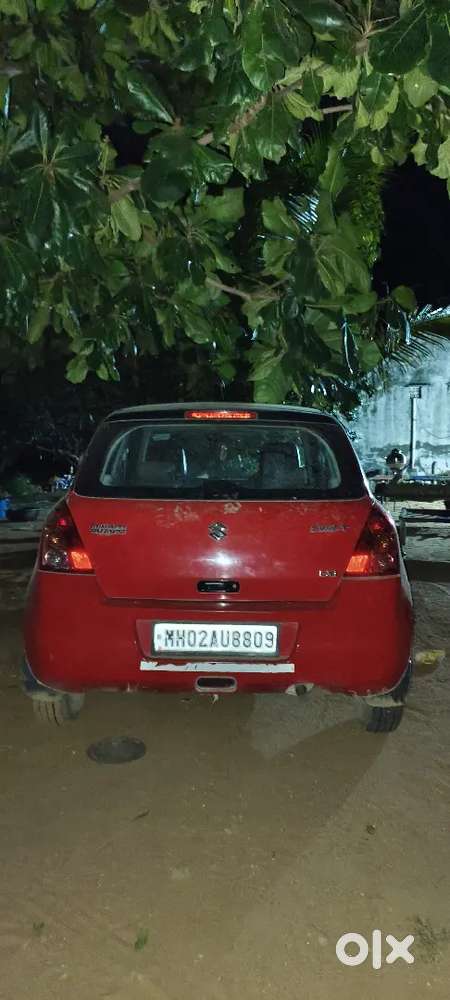 Maruti Suzuki Swift 2006 Petrol 80000 Km Driven