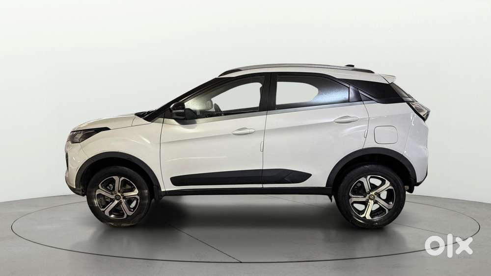 Tata Nexon 1.2 Revotron Xza Plus Premium, 2021, Petrol