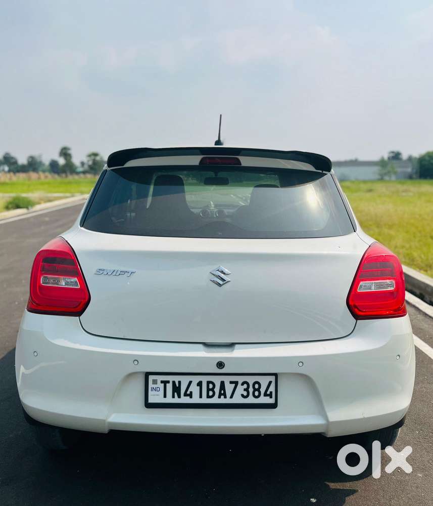 Maruti Suzuki Swift Lxi Option, 2022, Petrol