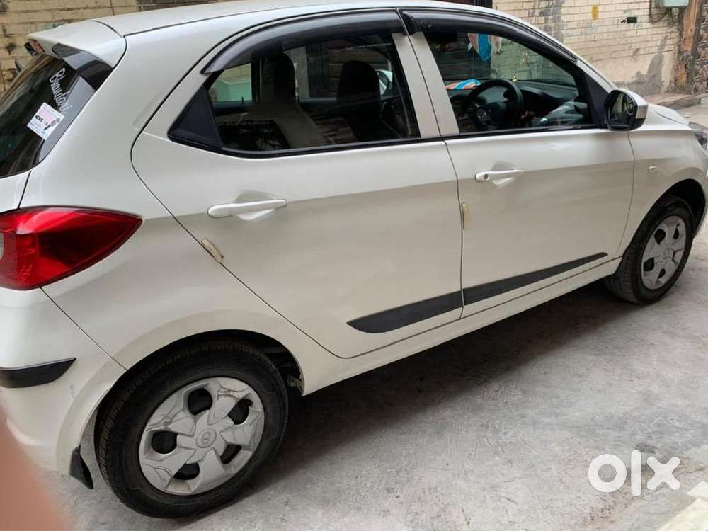 Tata Tiago Xt 1.2 Petrol 2019 Reg. White 45000 Km Driven Ist Owner