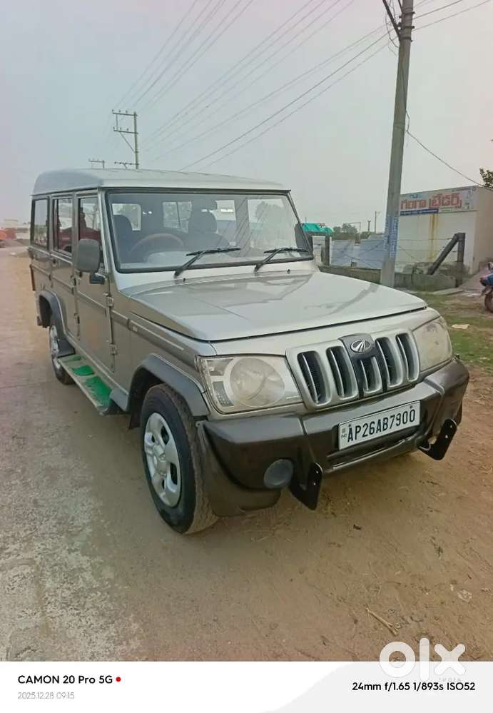 Bolero Xl 10 Seater 
Rc Valid :sep-2031