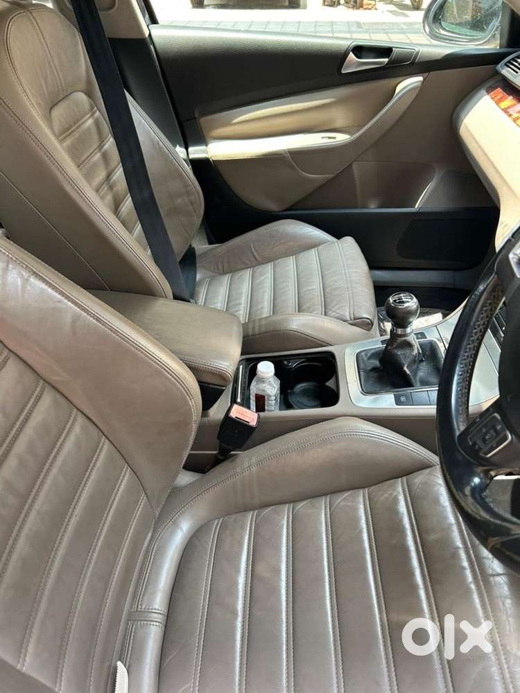 Volkswagen Passat 2010 Petrol Well Maintained