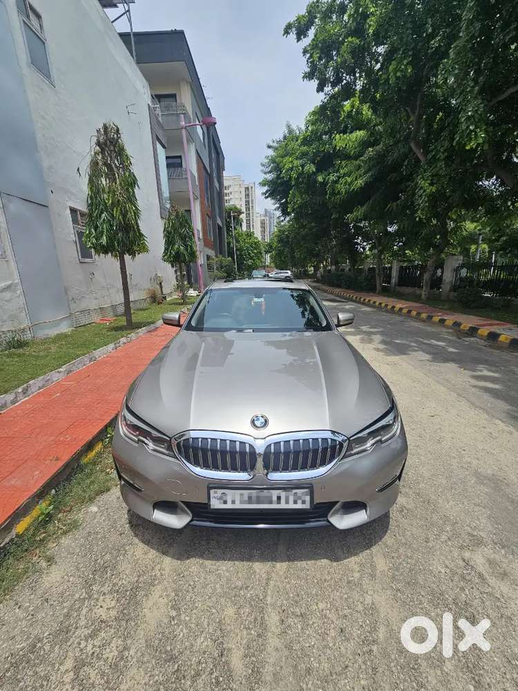 Newcondition Bmw 330 Li 2022 Petrol (all Service/repair Done From Bmw)